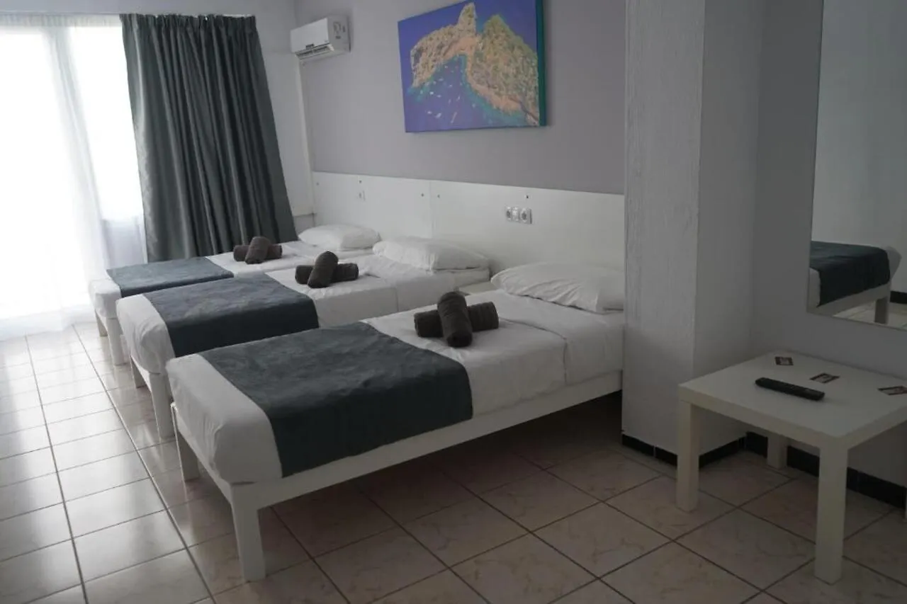 Hotel Xapala Ses Cadenes